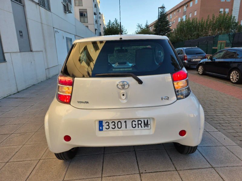 Toyota IQ