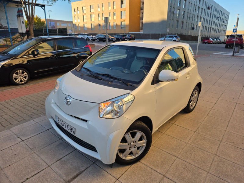 Toyota IQ
