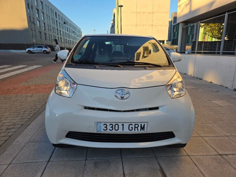 Toyota IQ