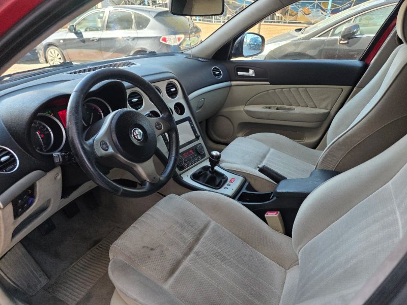Alfa Romeo 159